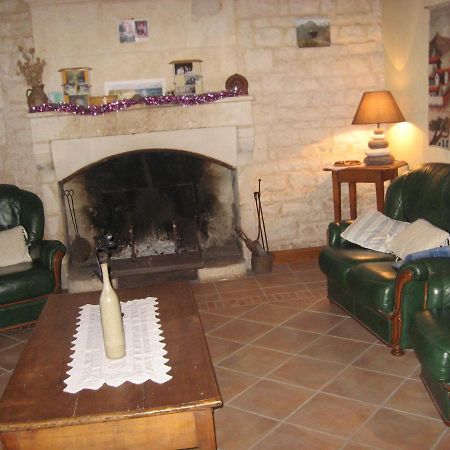 La Ferme De Magnantru Bed & Breakfast Perigne Bagian luar foto
