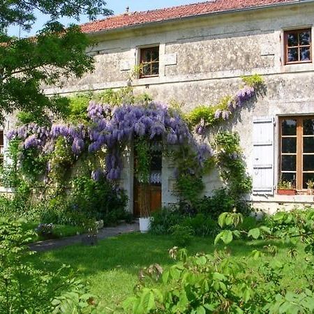 La Ferme De Magnantru Bed & Breakfast Perigne Bagian luar foto